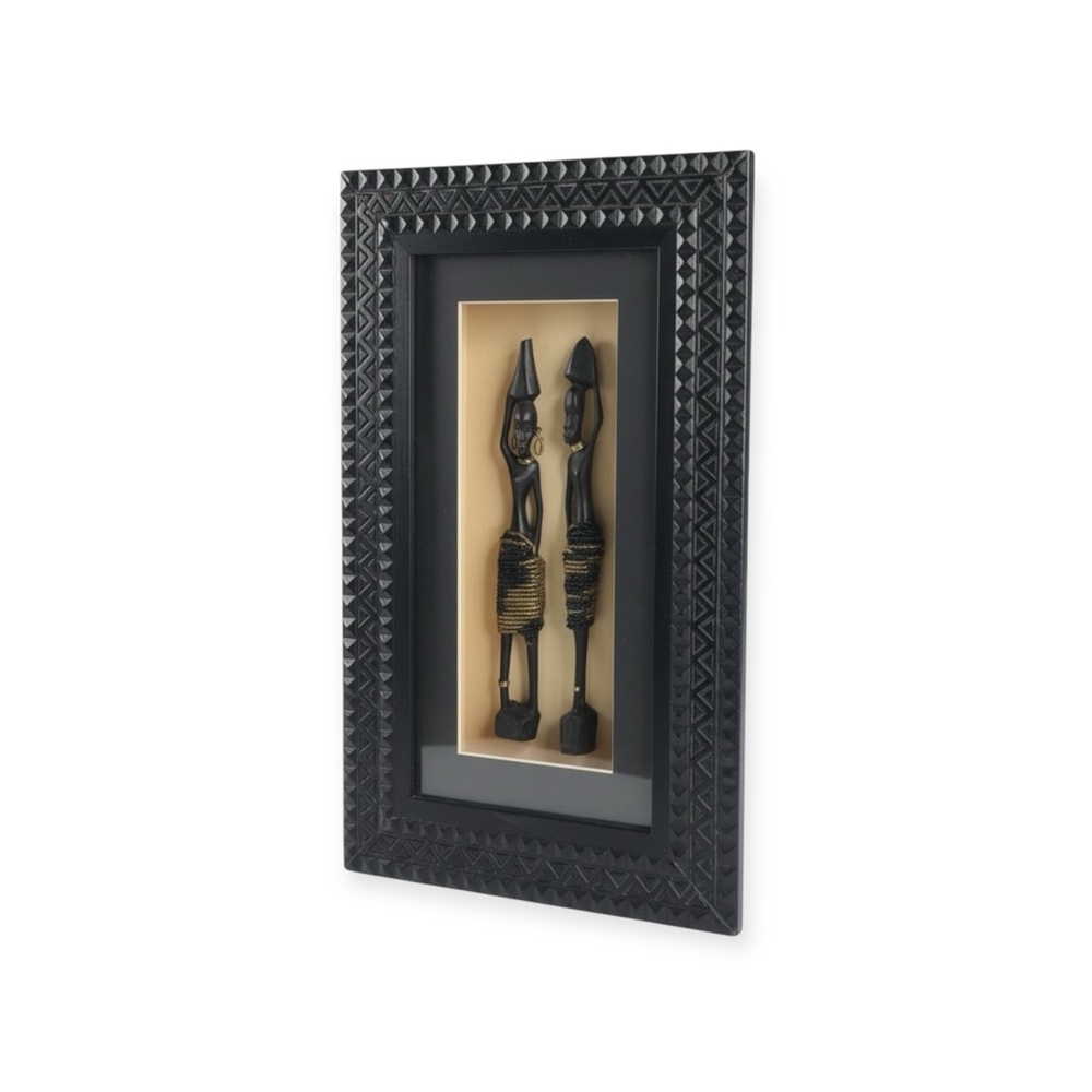 Vintage: African Art Decor Shadow Box 𒀭Ornate Carved Wood 𒀭Beaded Figurines 𒀭 - Picture 4 of 16